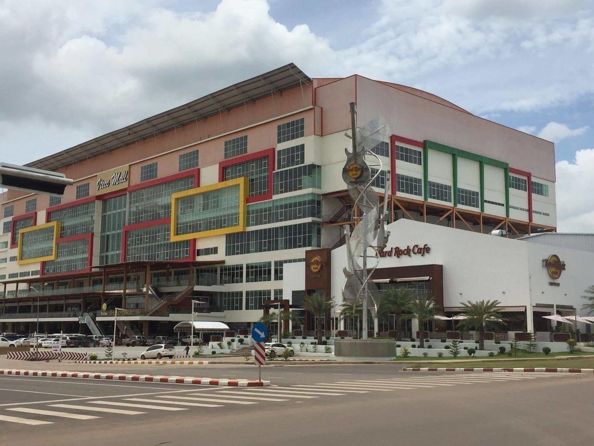 Domon Hotel Vientiane Eksteriør bilde
