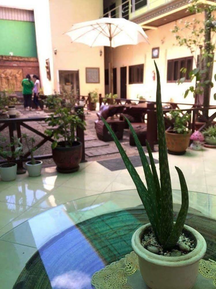Domon Hotel Vientiane Eksteriør bilde